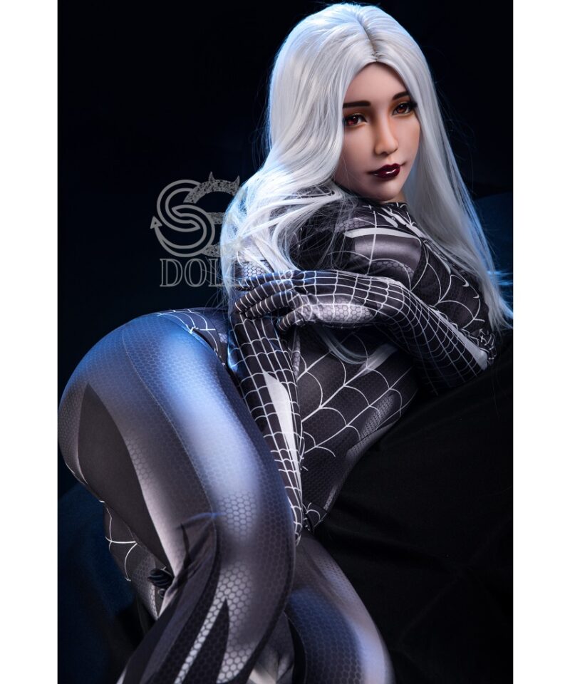 gwen stacy 163 069 spider man sed100 08