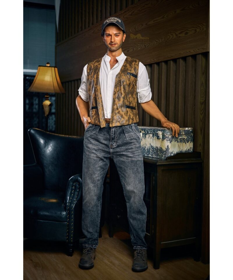 wolverine m176 m2 marvel irontech doll 01